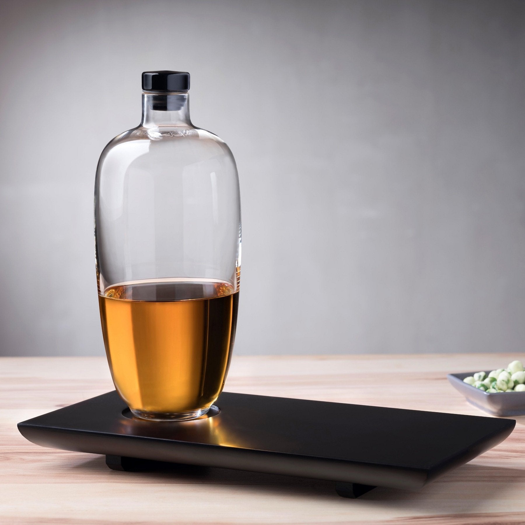Kanpai Whiskey Decanter with Wooden Tray
